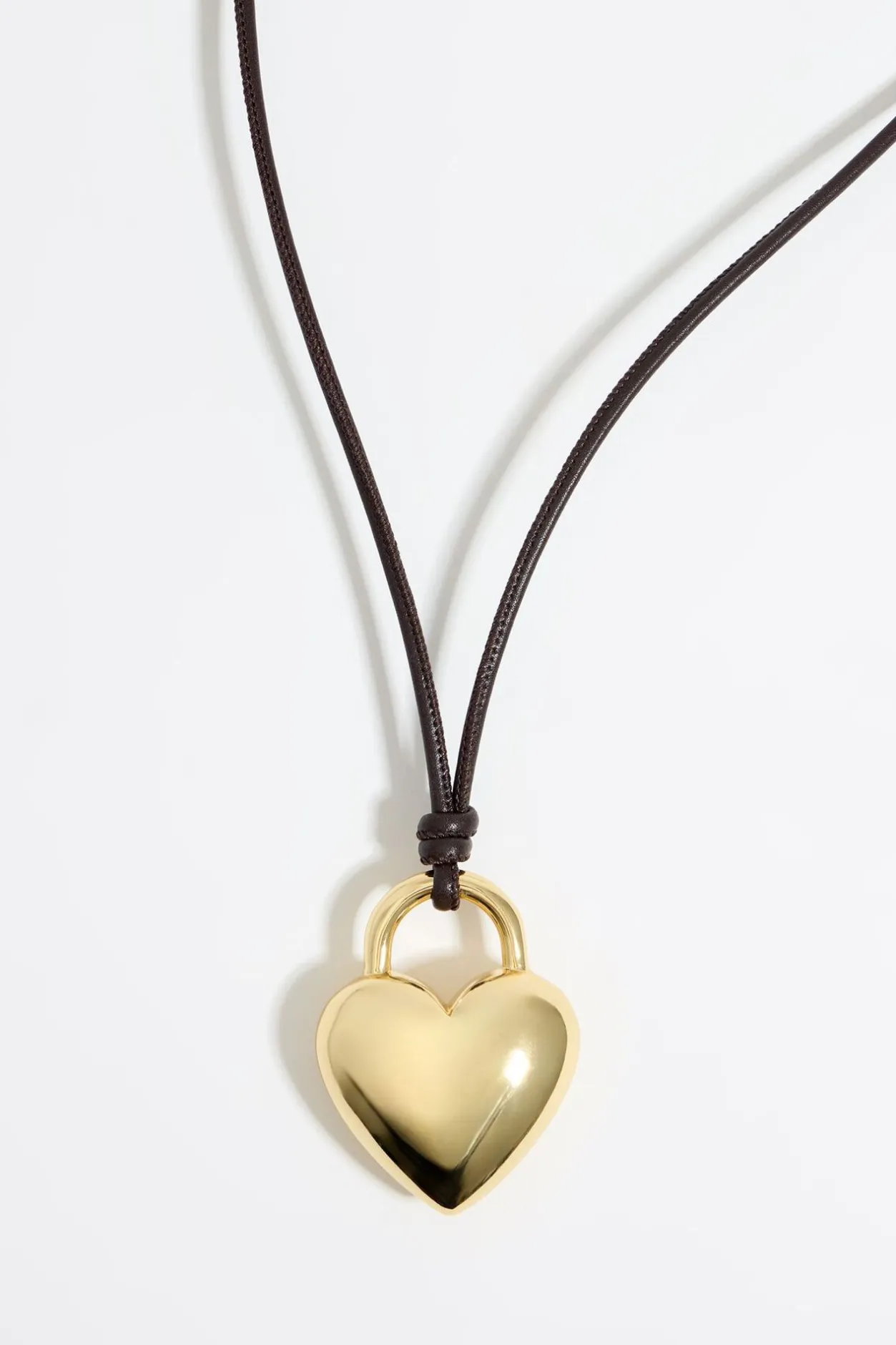 Shop BIMBA Y LOLA Collar Cordon Piel Corazon Dorado