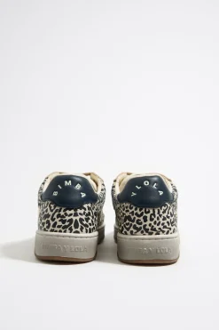 Shop BIMBA Y LOLA Deportiva Cupsole Piel Print Leopard Beige