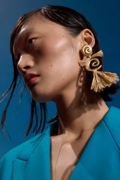 Sale BIMBA Y LOLA Pendientes Caracolas Y Rafia Dorado Mate